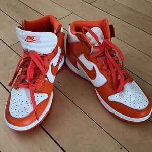 Nike Dunks